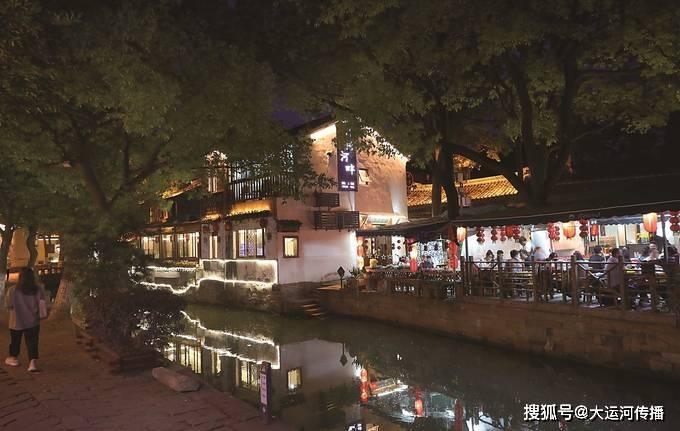 小猫钓鱼游戏龙王版有船